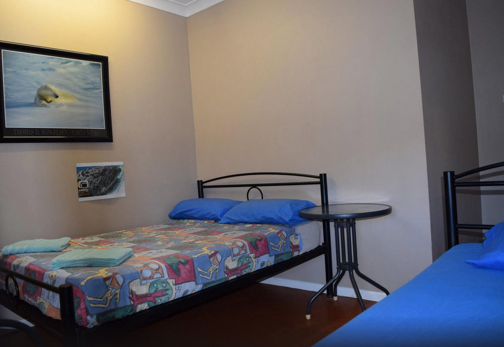 Travellers Paradise Cairns Ngoại thất bức ảnh A room at the hostel